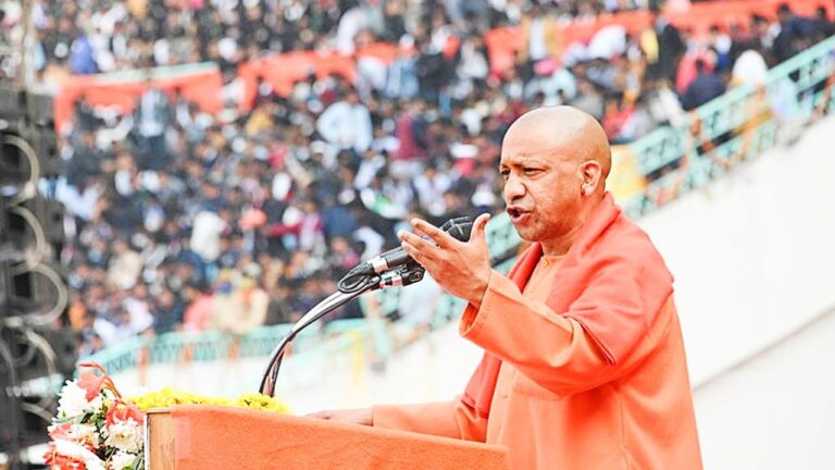 झांसी को कई परियोजनाओं की सौगात देंगे मुख्यमंत्री, किले के मैदान में होगी भव्य रैली