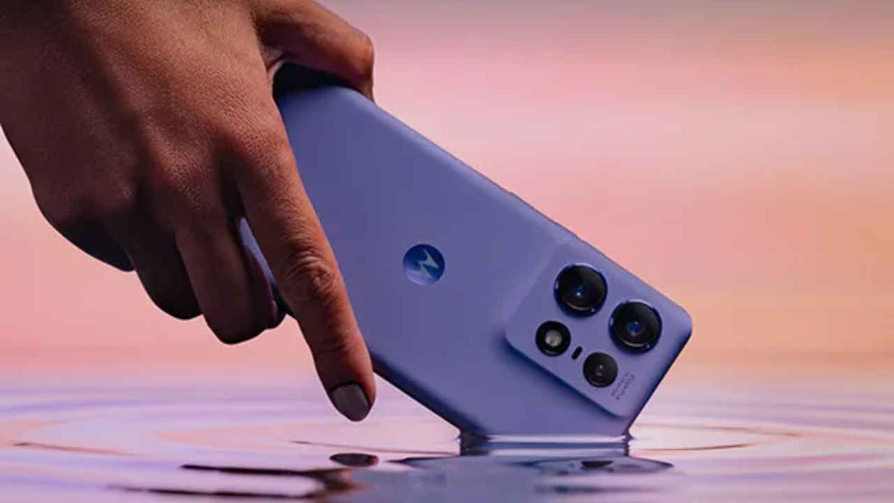 Moto G56